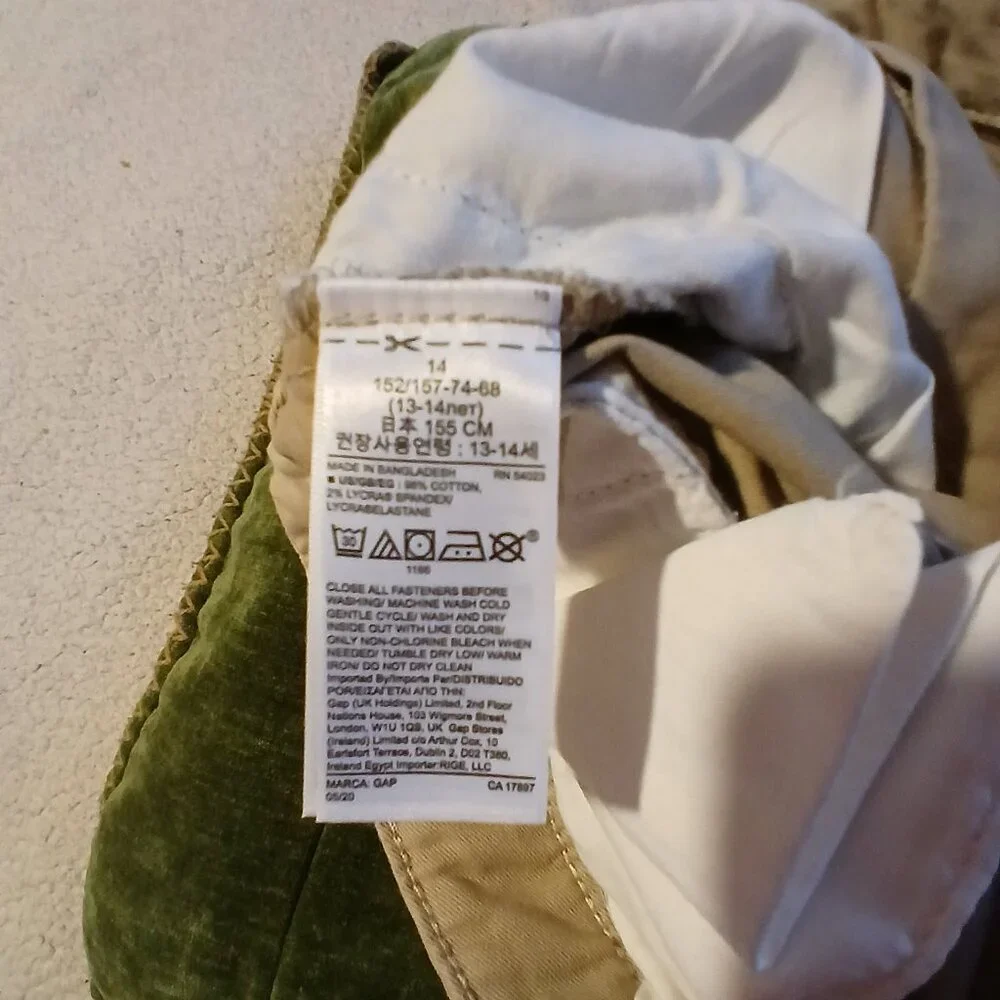 GAP Kids / Boys Straight Fit Khaki Pants Tan
